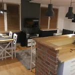 Zaciszny Apartament Pod Lasem